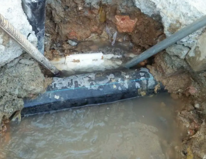 普兰测漏水之水管漏水